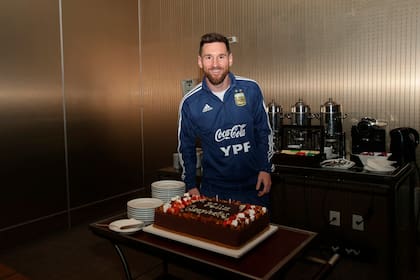 CUMPLE MESSI: SU RELACIÓN CON EL MUNDO RACING