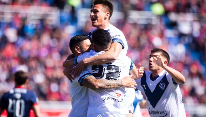 VÉLEZ: MÁS EQUIPO QUE NOMBRES